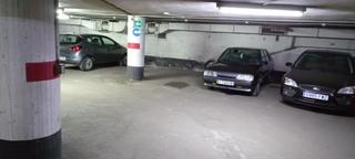 Aparcament cotxe a Basurtu