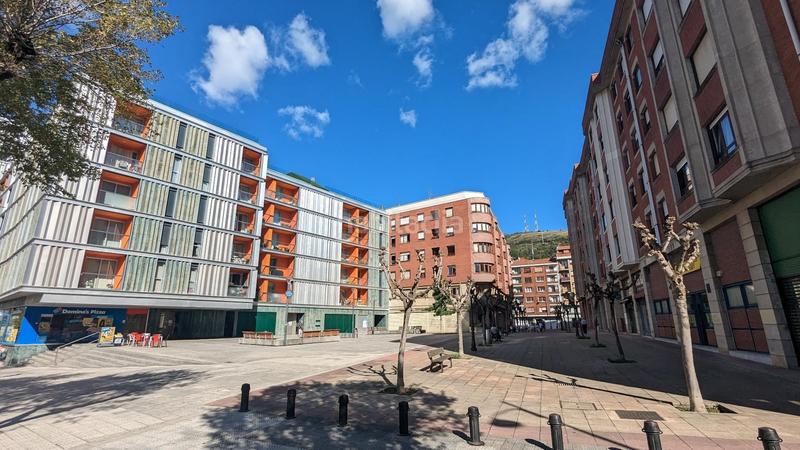 Foto b9abff53-c283-479d-9c9c-60230969d53b. Location local commercial dans Ibarrekolanda Bilbao