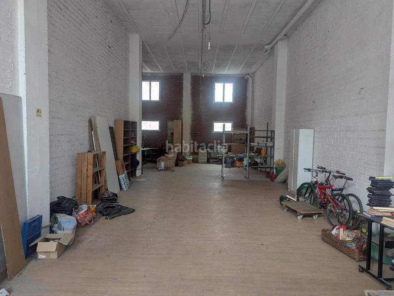 Foto bdc2e394-8abf-48a1-ad2d-4c8895c6ab7b. Business premise in Basurtu Bilbao