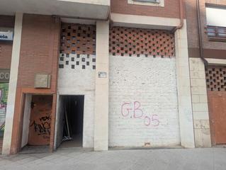 Local Comercial en Basurtu. Api diputacion,4 habitale, vende local  de 122 m2 utiles  con de