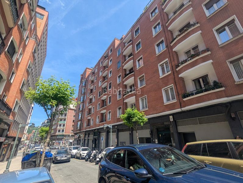 Foto c14c1429-4975-432c-af15-a95940ddfd06. Flat in general concha 33 in Ametzola Bilbao