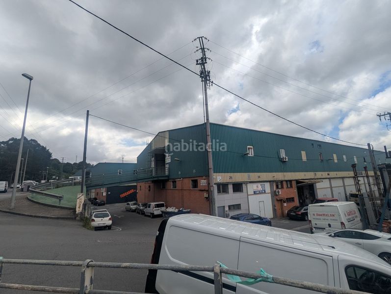 Foto 314056f2-af65-4abd-82c0-814aefa79349. Nau industrial a kenterabidea a Erandio