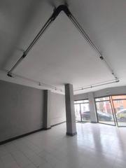 Local commercial  Libertador simon bolivar hiribidea