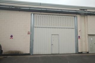 Rent Industrial building  El árbol kalea