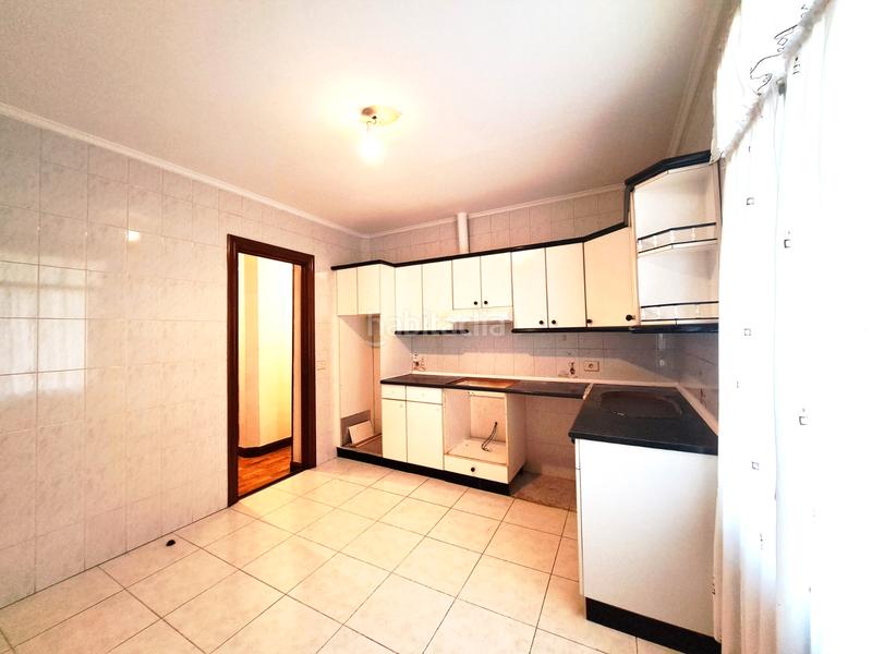 Foto b2e78581-e5b0-40be-8004-655e922b24ec. Etagenwohnung in Centro Portugalete