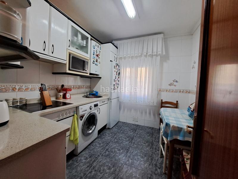 Foto 0e88a368-9b58-4cf8-b9fe-2dc7a25f8411. Appartement avec chauffage dans Azeta - Abatxolo Portugalete