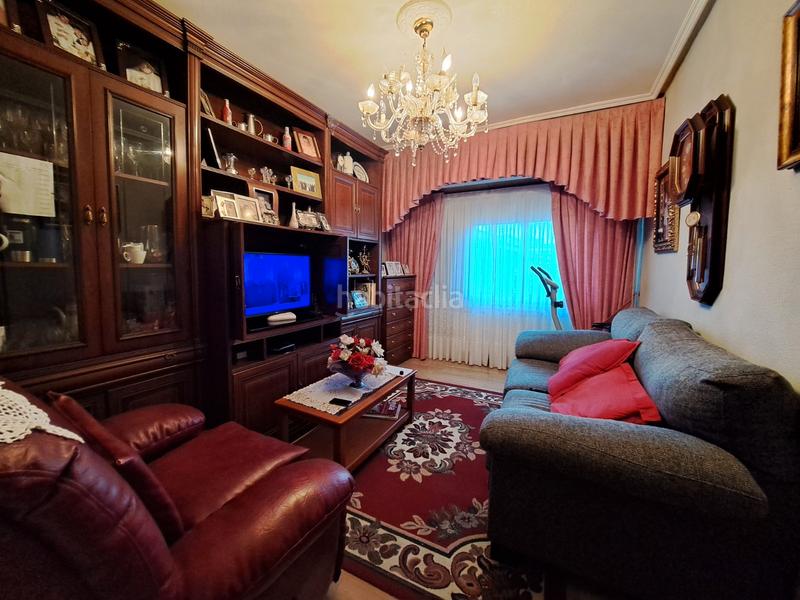 Foto 90a8713d-e07e-410f-b56d-5d9810faf7b1. Etagenwohnung mit heizung in Azeta - Abatxolo Portugalete