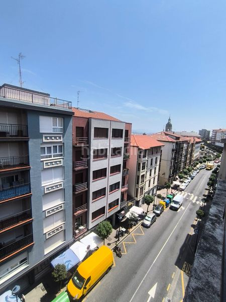Foto a45f3874-ee3d-4ad7-ad08-040b32c06848. Piso en Centro Portugalete