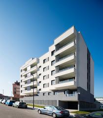 Miete Autoparkplatz in Calle césar maese alonso 300. Plazas de alquielr - edificio icaro