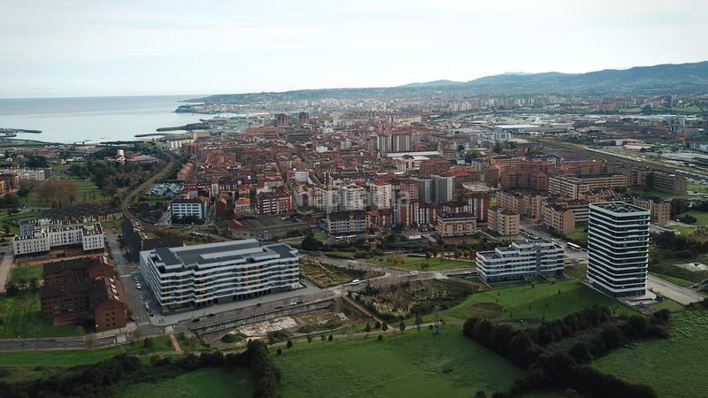 Foto 508a99a0-c260-4b92-8b3a-c29ad44b01c6. Piso en calle del campón 11 lauredal i - 5ºa en Jove Gijón