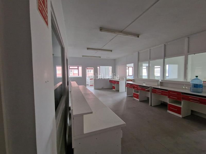 Foto 22fe7e85-29d1-4523-b7c1-a9352742e9d7. Bureau dans Alisal - San Román Santander