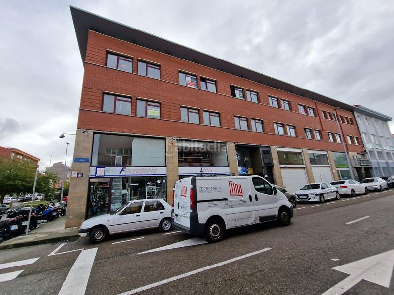 Foto f78de2e9-3b79-49c7-a1d4-8e69bd130c1e. Bureau dans Alisal - San Román Santander