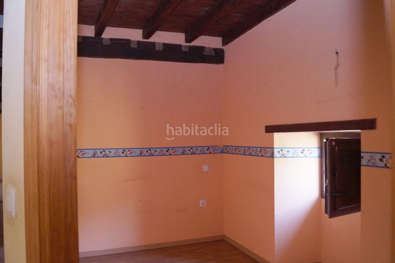 Foto dd6fd903-addf-4f36-8b96-5154e7f407bd. Casa amb calefacció a Pesaguero