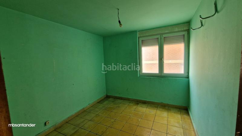 Foto c7b55db5-424f-43ed-97f9-15f37fa7b865. Pis a Corrales de Buelna (Los)
