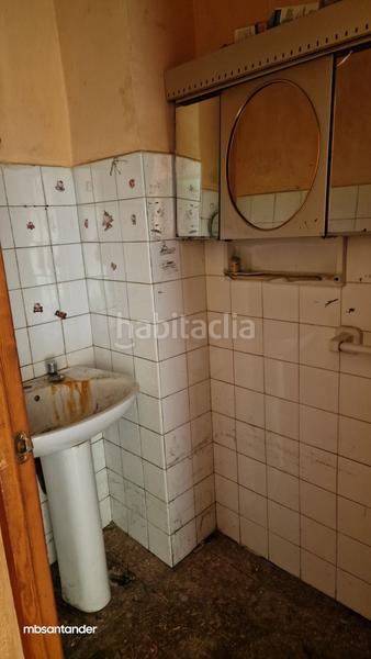 Foto ebd97473-5e16-44da-b444-33f8442cdb29. Pis a Corrales de Buelna (Los)