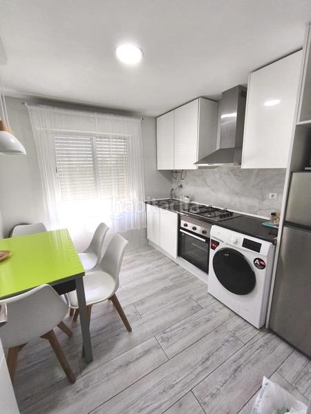 Foto b0b89c1b-5a3a-4fb0-9870-0e1a1244cfaa. Lloguer casa amb aparcament a Cacicedo Camargo