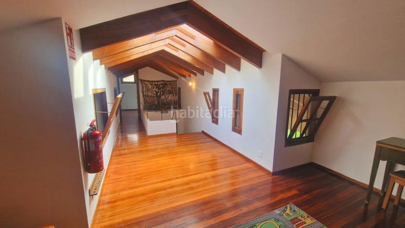 Foto 0c669974-0e4a-4bd2-97b7-7dbbcf0df247. Chalet with heating parking in Meruelo