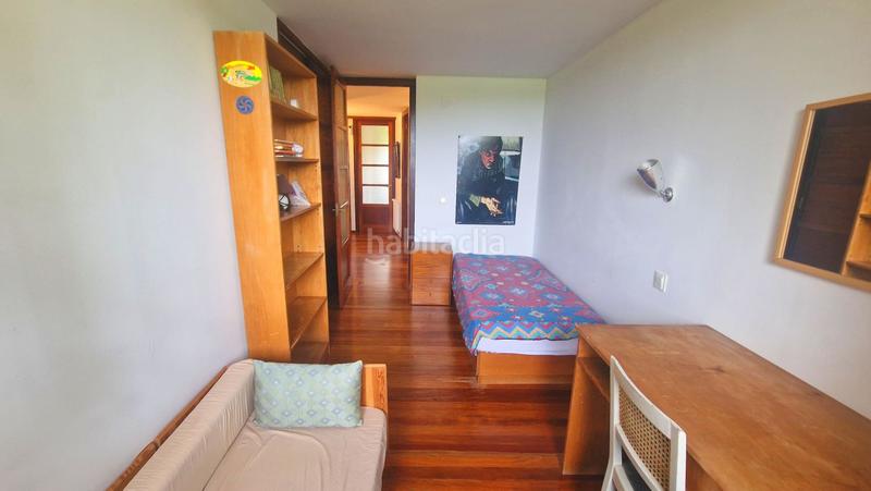 Foto c06b1c0f-75ef-4252-ab54-5460d2425f79. Chalet with heating parking in Meruelo