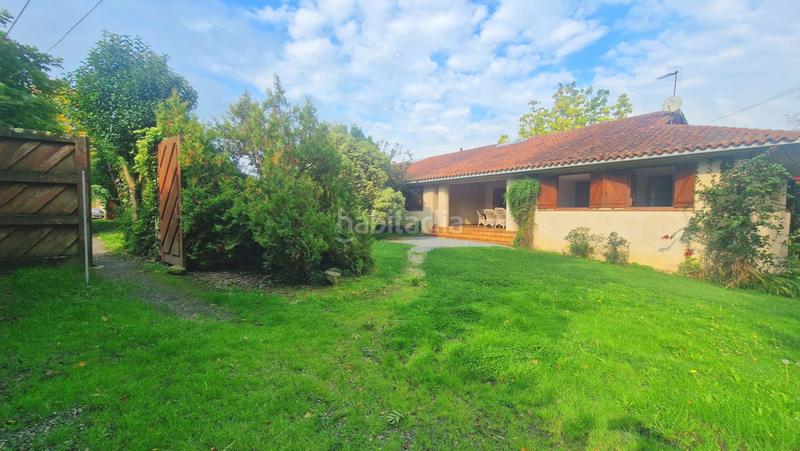 Foto d328f519-c043-4302-b9b7-e57f9e4e9936. Chalet with heating parking in Meruelo