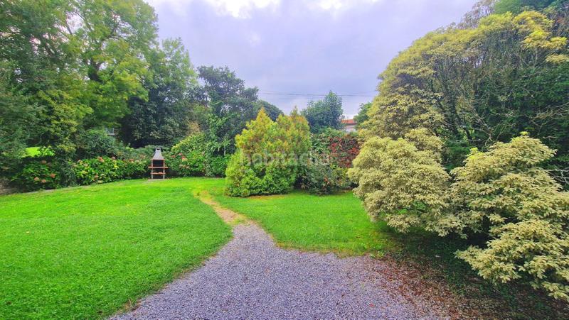 Foto e67c8643-980a-4b86-9364-512601965ad0. Chalet with heating parking in Meruelo