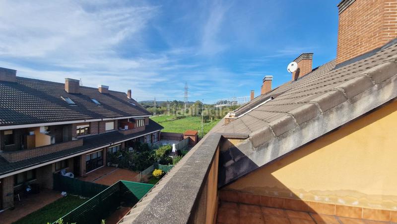 Foto 23cf1410-3dbb-4926-95bc-38f59c8f8bfc. Chalet avec chauffage parking dans Astillero (El)