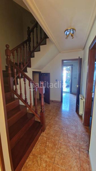 Foto 5353c543-8828-4a5a-b380-26973f6fdc07. Chalet avec chauffage parking dans Astillero (El)