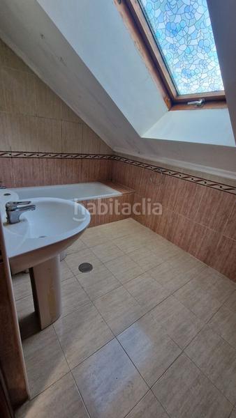 Foto acf0823e-3190-4292-9b85-333aeecfb8d6. Chalet avec chauffage parking dans Astillero (El)