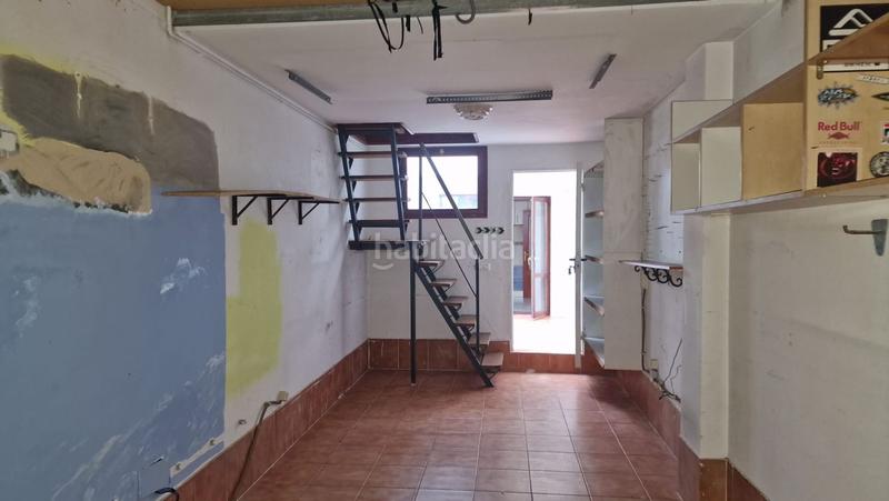 Foto b9defee0-34a8-4271-96a0-ad0be13b4f19. Chalet avec chauffage parking dans Astillero (El)