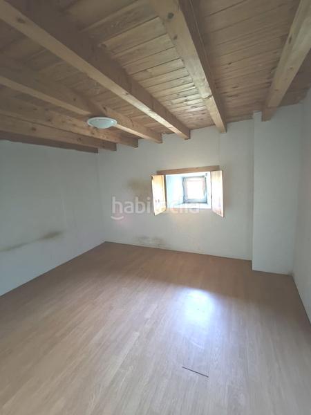 Foto a96e01b8-d6e8-4106-a44f-f3791bdb9f1d. Casa a Ribamontán al Monte