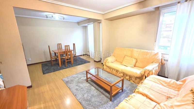 Foto 425334bb-26b8-47af-bb3e-657ae0eec4fa. Pis amb calefacció a Numancia - San Fernando Santander