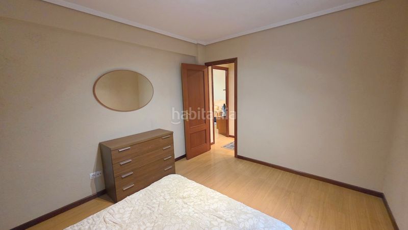 Foto 61bfe6ff-2909-404a-83bf-cd55979b8ab9. Pis amb calefacció a Numancia - San Fernando Santander