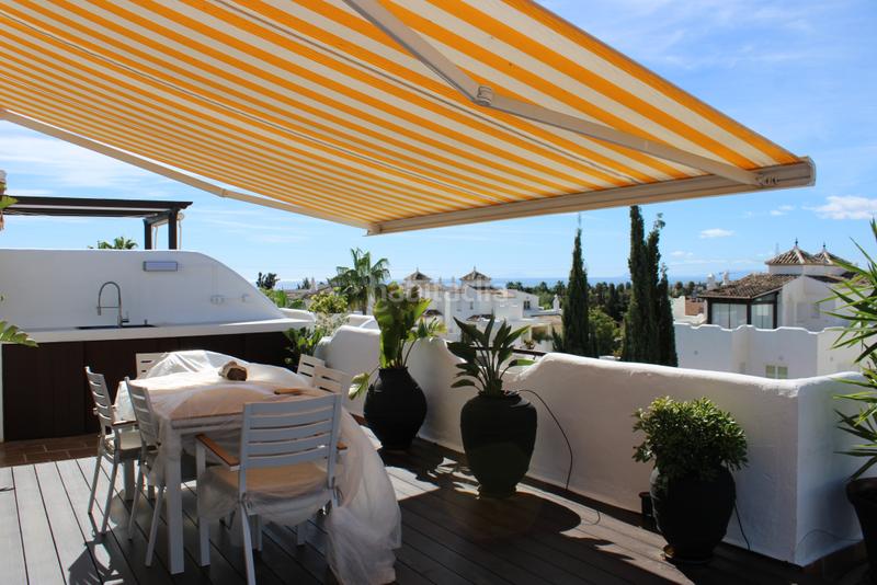 Foto 42e7aeb6-b713-402b-bd00-c6e7c7c2d4cd. Ático atico en jardines de sierra blanca en Nagüeles Alto Marbella