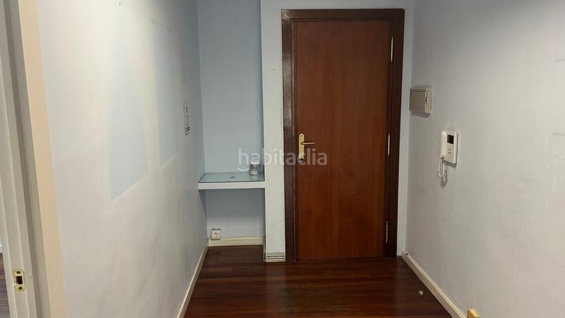 Foto 3dc11a90-7e2c-469a-8913-ff44bf629915. Miete büro in Las Arenas Getxo