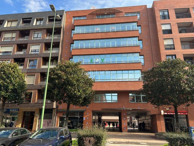 Foto d5b95362-dfc9-4590-a57a-5006d8452805. Miete büro in Las Arenas Getxo