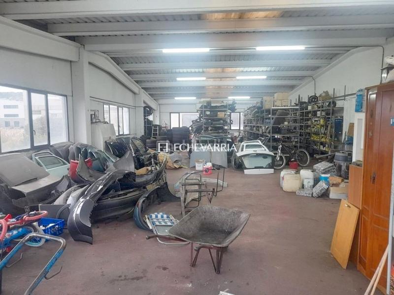 Foto 7128755e-a03b-4d10-9ead-3f5232abe90c. Bâtiment à usage industriel dans Urduliz