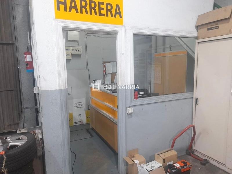 Foto fe1157dc-d35a-477c-9d6f-b180b0e48d1a. Bâtiment à usage industriel dans Urduliz