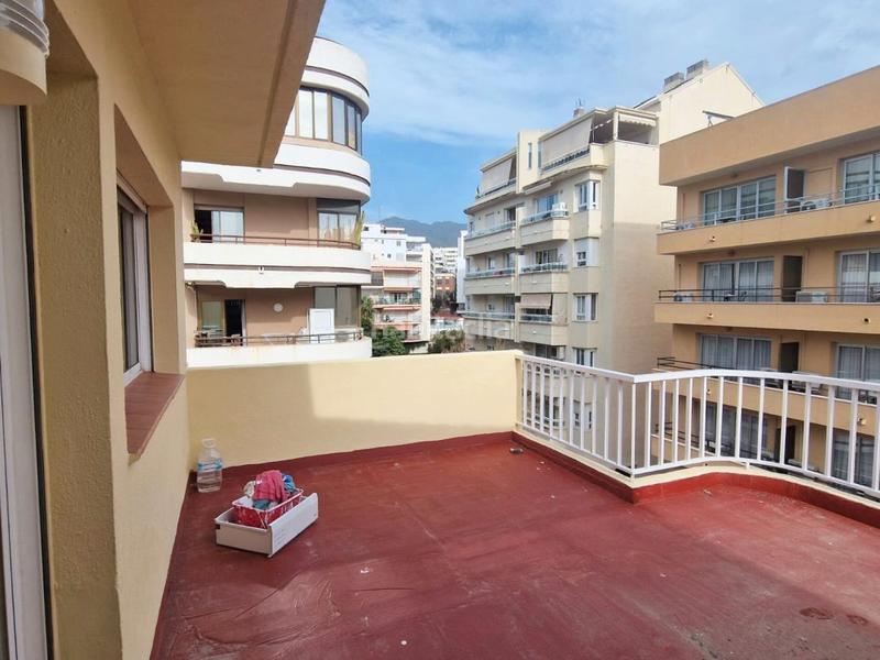 Foto 82b34c72-8e18-495a-87c3-1f2e2c864a0f. Dúplex ático en playa fontanilla en Playa Bajadilla - Puertos Marbella