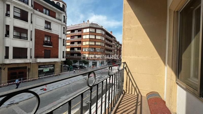 Foto 6c20a1f4-6df6-451a-b2a5-182746528942. Piso se vende piso en el puente colgante en Las Arenas Getxo