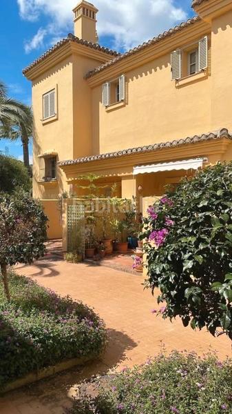 Foto 475ff1f7-8a74-4f12-95ea-1d0bd2352446. Chalet avec chauffage parking piscine dans Sotogrande alto Sotogrande