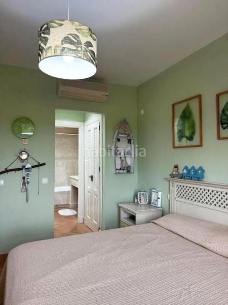 Foto e953338b-b2a9-4403-8715-4680470e3501. Chalet con riscaldamento parcheggio piscina in Sotogrande alto Sotogrande