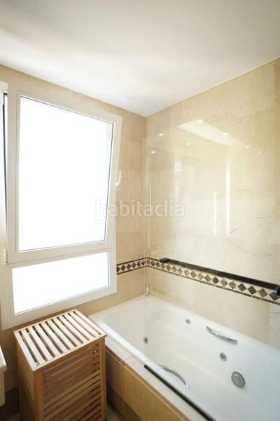 Foto 1eede949-9e06-487f-bd28-dd0c9db17338. Chalet en Los Naranjos Marbella