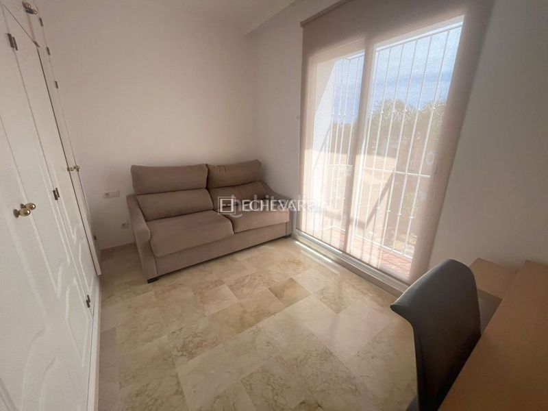 Foto 8ff993ac-33b4-49e9-9905-680780112ffb. Chalet en Los Naranjos Marbella