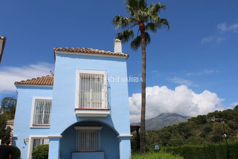 Foto 93783977-9a7a-4705-8517-e11e3dc1282f. Chalet en Los Naranjos Marbella