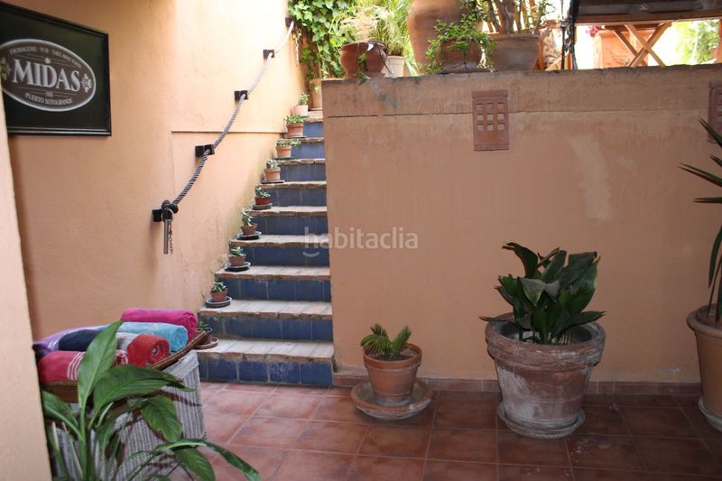 Foto 19af3ed4-d3c7-40d2-b337-cdbc62b0e6f5. Casa adossada amb calefacció aparcament piscina a Marbella