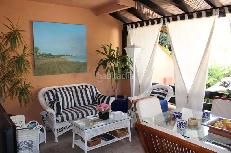 Foto 71a21147-82bc-4da0-a127-4d288433e714. Casa adossada amb calefacció aparcament piscina a Marbella