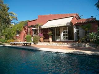 Casa a El Rosario - Ricmar. Villa con encanto, gran jardín y piscina privada en el rosario