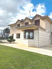Xalet a Medina de Pomar. Venta casa chalet en medina de pomar