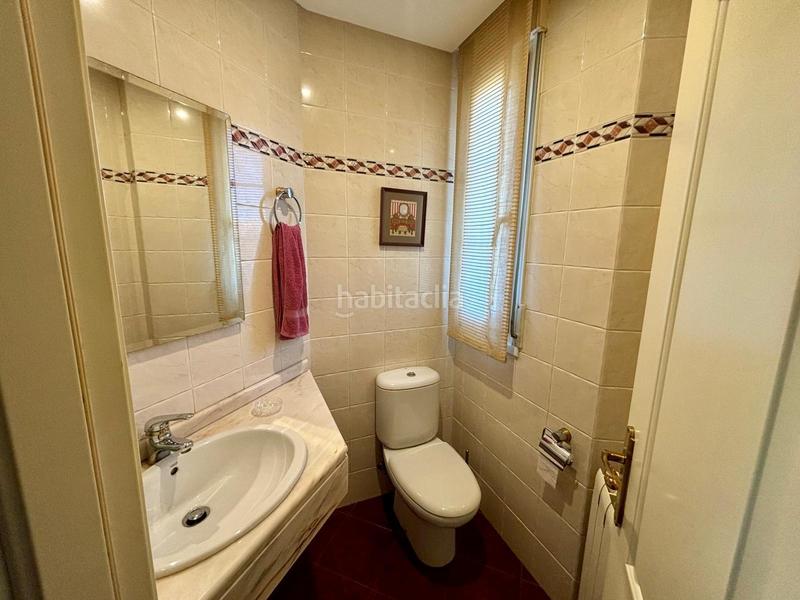 Foto 0b6fc404-b96e-4c26-8e22-098a3f39adf6. Chalet with heating parking in santa maría de Getxo Getxo