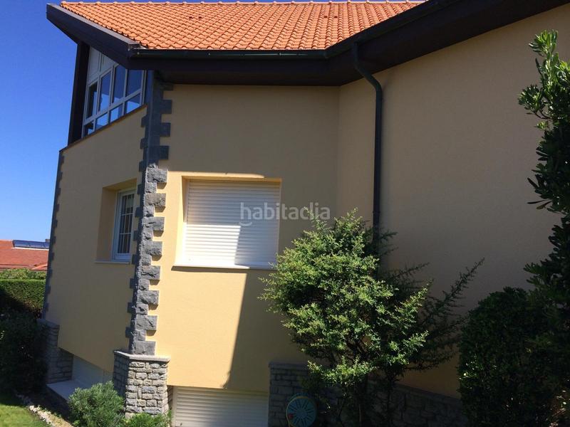 Foto 38b1a626-ee94-4c8e-940f-9404bdf26b09. Chalet with heating parking in santa maría de Getxo Getxo