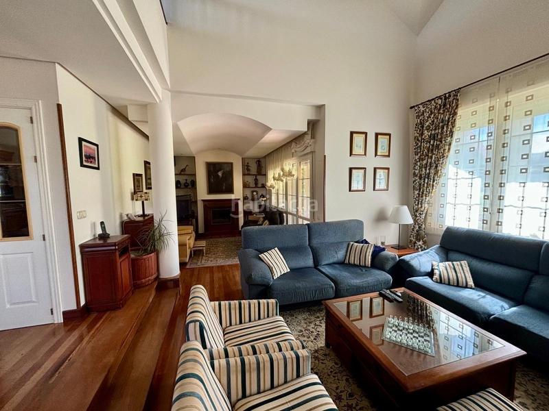 Foto 6fda0d87-b36b-4a20-9de0-ecffae6ffa58. Chalet with heating parking in santa maría de Getxo Getxo